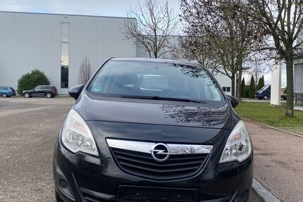 Opel Meriva 186.300 km 3.900 € Stuttgart 70736