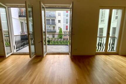 Wohnung Düsseldorf Altstadt - 2 Zimmer, 68 m&sup2;, 1.470&euro; | Angebot:26376566