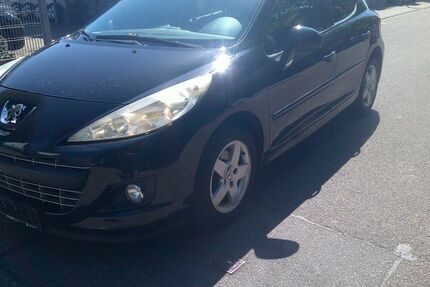 Peugeot 207 155.100 km 2.900 &euro; Walldorf 69190