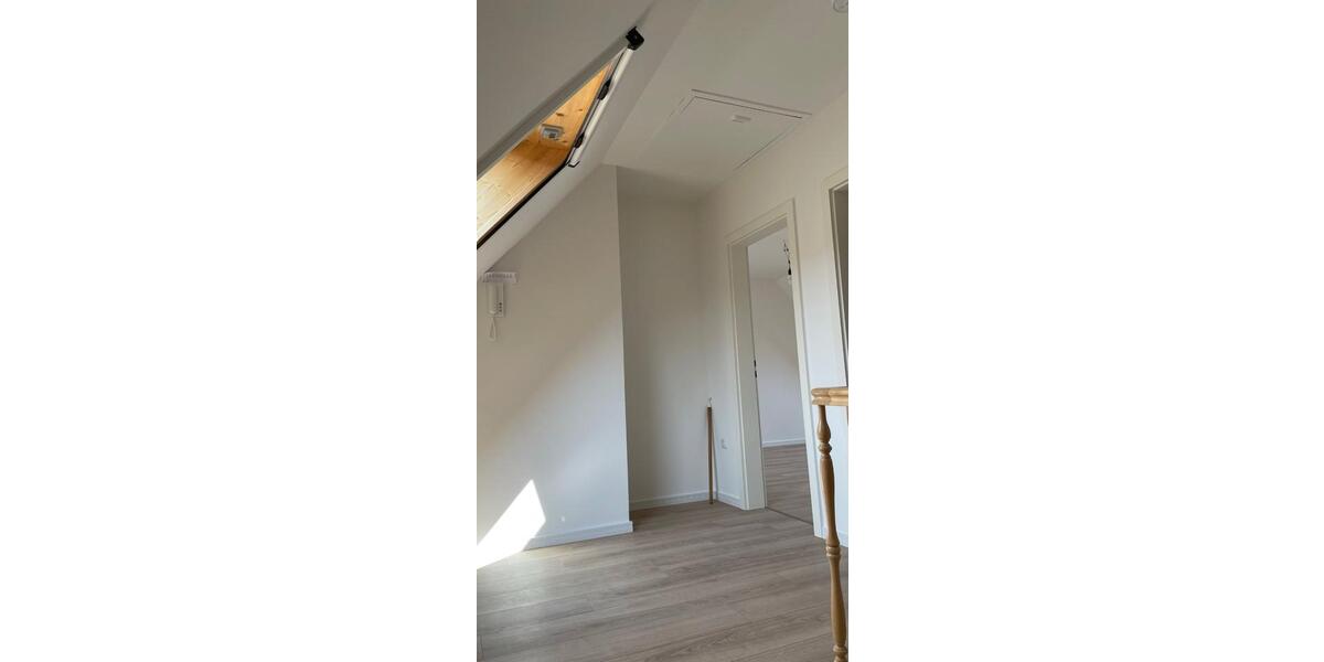Reihenhaus Dessau-Roßlau Dessau - 5 Zimmer, 155 m&sup2;, 1.750&euro; | Angebot:26177060