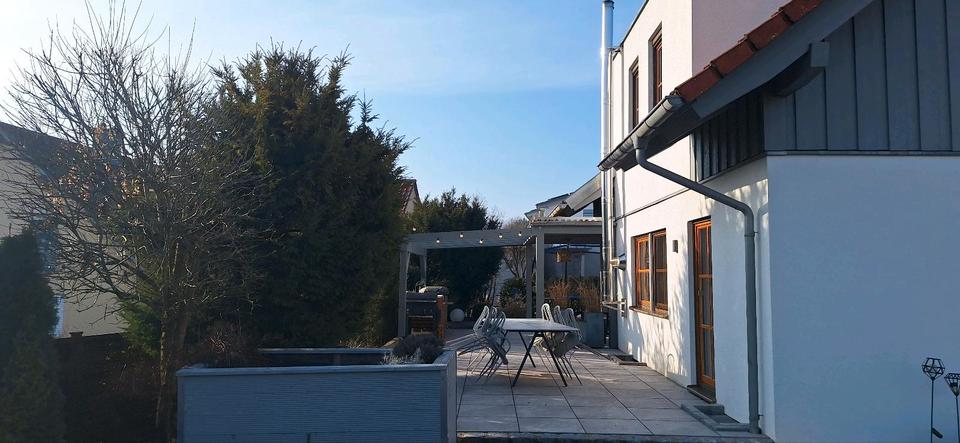 Einfamilienhaus Hammelburg - 5.5 Zimmer, 130 m&sup2;, 1.300&euro; | Angebot:25395212