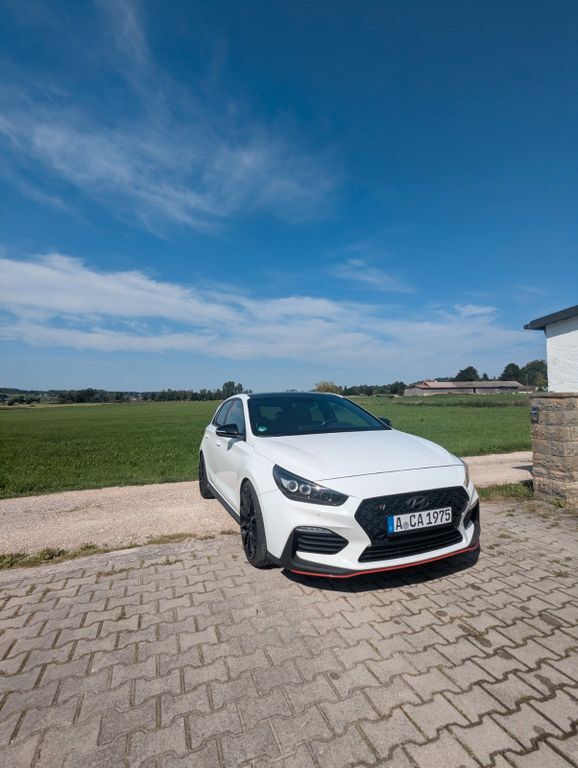 i30