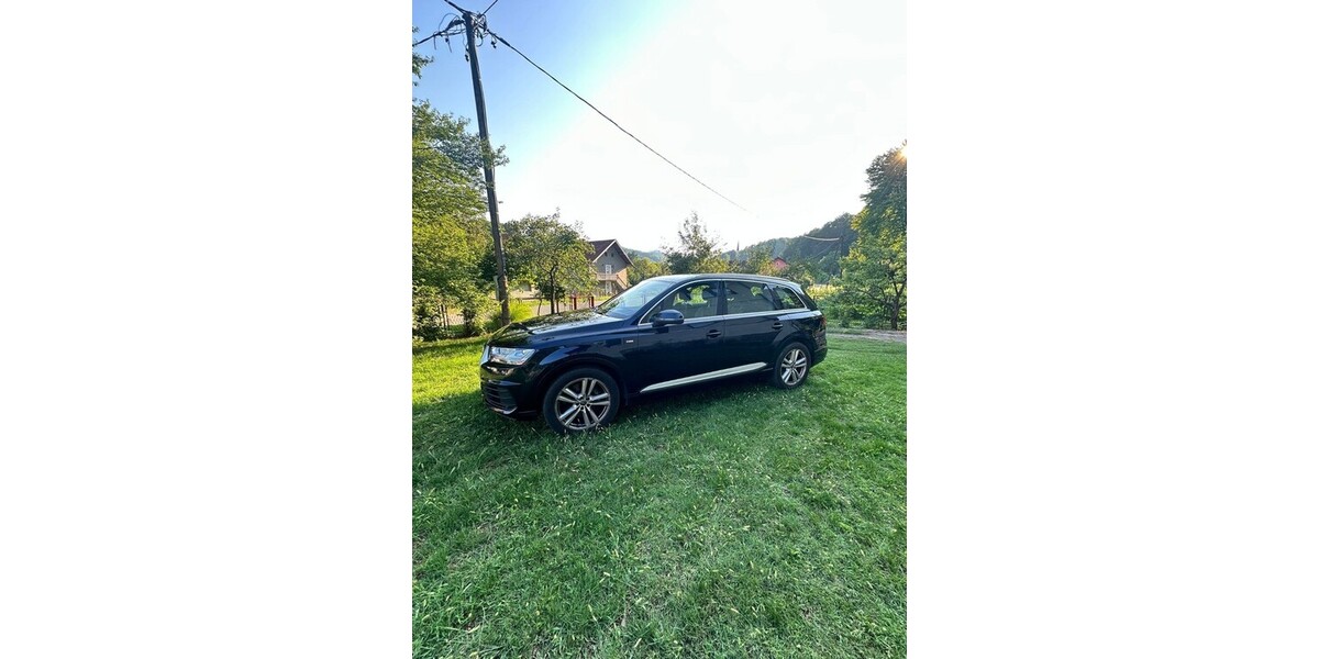 Audi Q7 145.000 km 33.800 &euro; München 80313