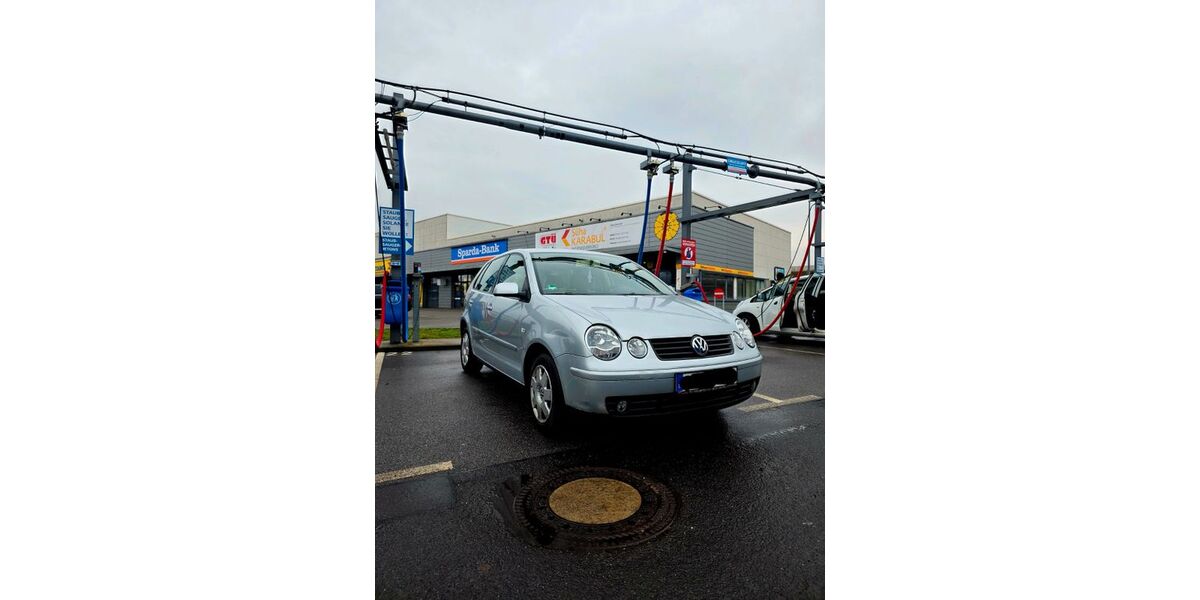 VW Polo 129.000 km 3.995 &euro; Oestrich-Winkel 65375