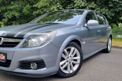 Opel Signum 179.000 km 799 &euro; Inden 52459
