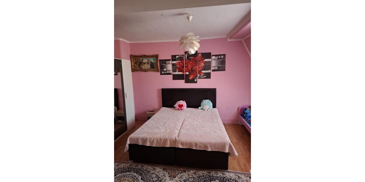 Etagenwohnung Hof Altstadt - 4 Zimmer, 110 m&sup2;, 820&euro; | Angebot:26415651