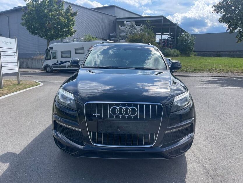 Q7