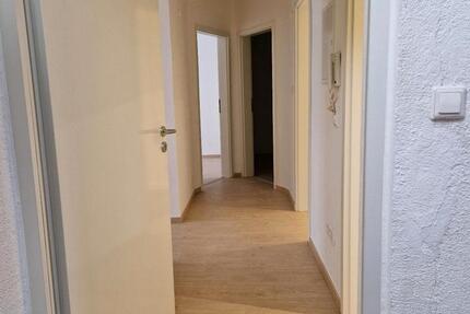 Wohnung Pforzheim - 4 Zimmer, 80 m&sup2;, 1.200&euro; | Angebot:23836537