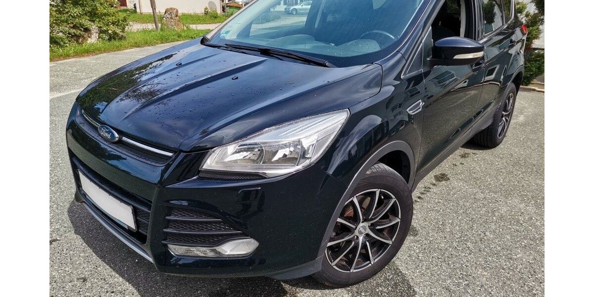 Ford Kuga 252.650 km 6.599 &euro; Fürth 90762