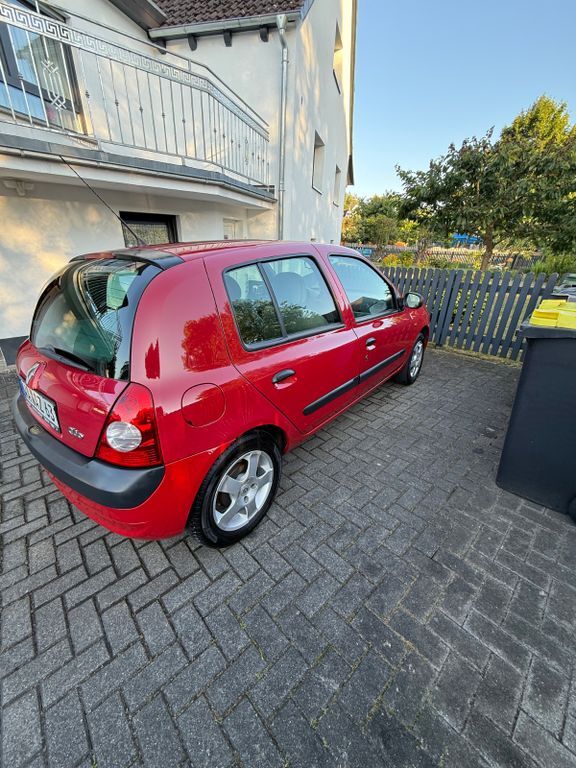 Clio
