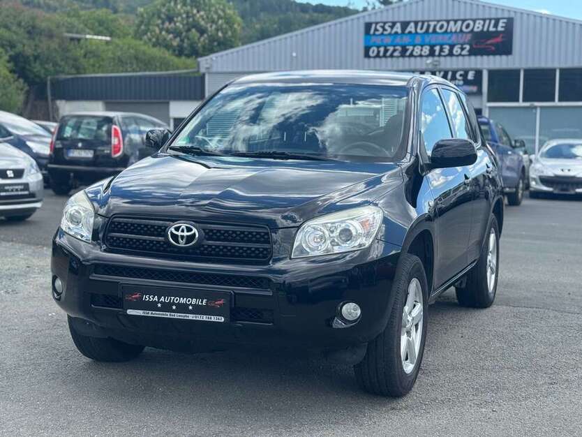 RAV 4