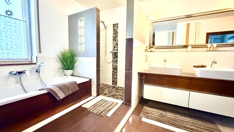 Mehrfamilienhaus, Wohnhaus Osterhofen - 10 Zimmer, 265 m&sup2;, 888.800&euro; | Angebot:26961605