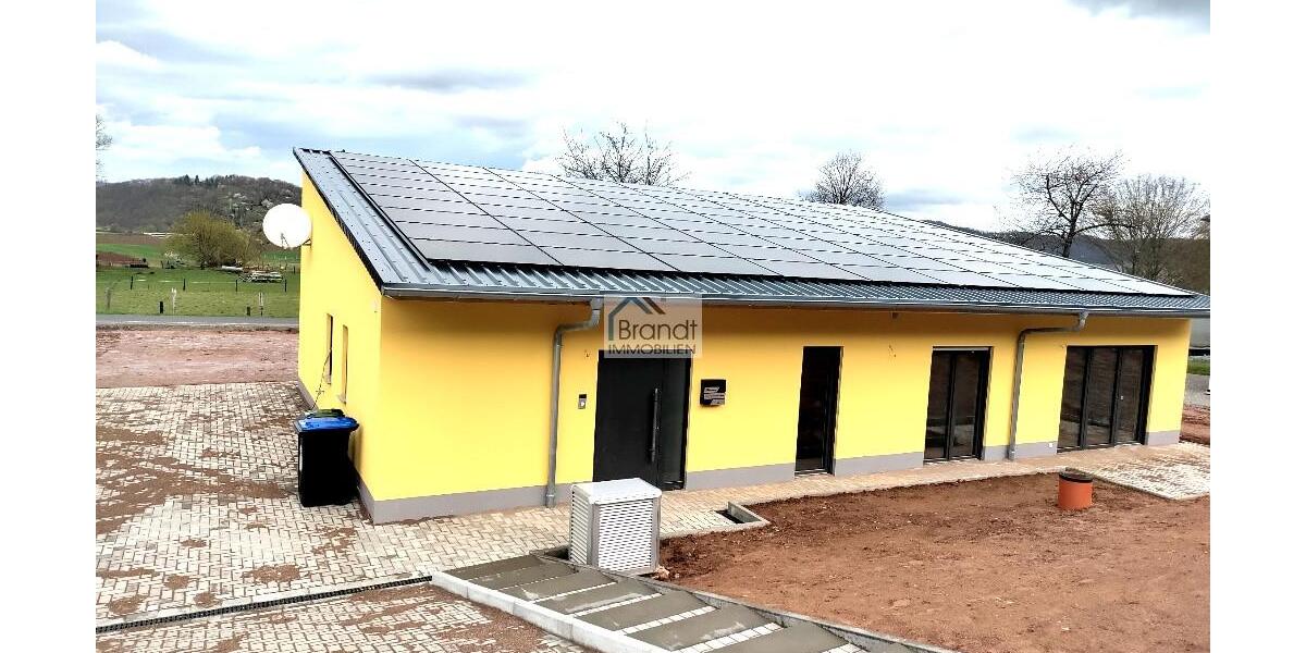 Schlüsselfertiger Seniorenbungalow! KEINE Energiekosten mehr! Großzügig und hell! - Einfamilienhaus Bad Sooden Allendorf | Angebot:24715448