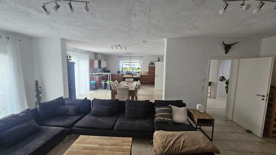 Einfamilienhaus Herschweiler-Pettersheim Pettersheim - 10 Zimmer, 257 m&sup2;, 2.450&euro; | Angebot:26504266