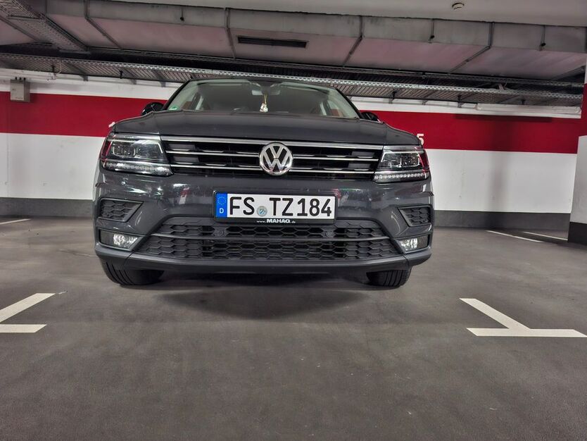 VW Tiguan 72.555 km 22.500 € Hallbergmoos 85399