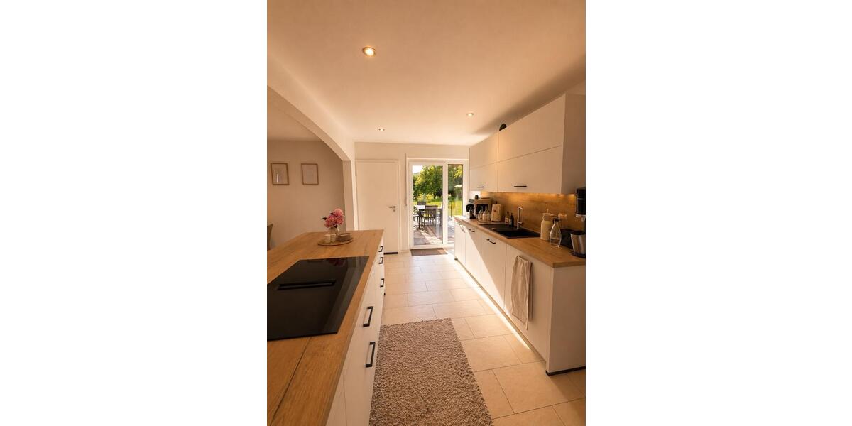 Einfamilienhaus Breuna - 6 Zimmer, 206 m&sup2;, 295.000&euro; | Angebot:26856081