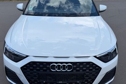 Audi A1 33.813 km 23.899 &euro; Schleusingen 98553