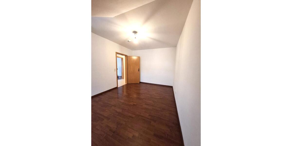Maisonettenwohnung Deggendorf - 2.5 Zimmer, 77 m&sup2;, 245.000&euro; | Angebot:26888075
