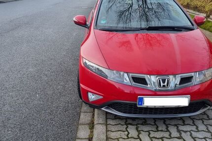 Honda Civic 104.000 km 5.990 &euro; Herten 45701