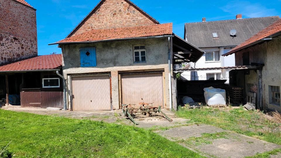 Einfamilienhaus Borken (Hessen) - 5 Zimmer, 170 m&sup2;, 180.000&euro; | Angebot:23088507