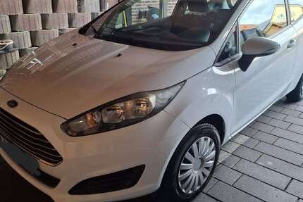 Ford Fiesta 67.266 km 5.500 &euro; Simmersbach 35713