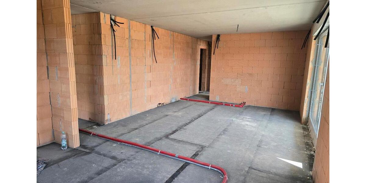 Erdgeschoßwohnung Windorf - 4 Zimmer, 117 m&sup2;, 1.345&euro; | Angebot:26447568