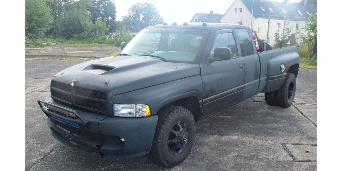 Dodge RAM 288.969 km 11.500 &euro; Chemnitz 09125