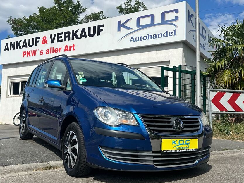 VW Touran 185.000 km 4.900 € Mannheim 68199