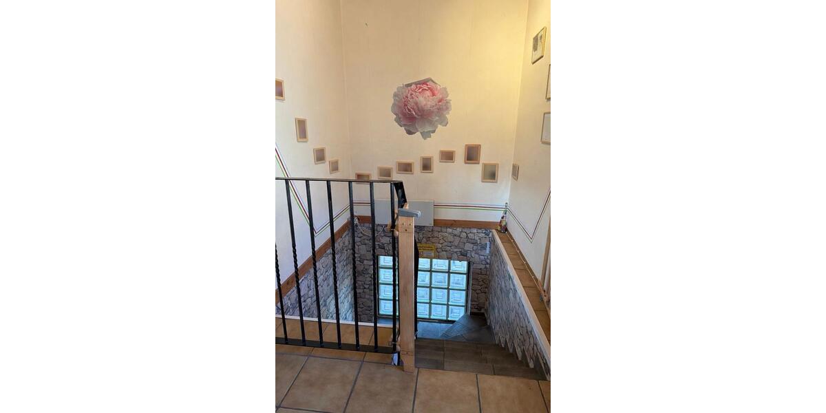 Doppelhaushälfte Frankfurt am Main Ginnheim - 5 Zimmer, 127 m&sup2;, 1.400&euro; | Angebot:26318609