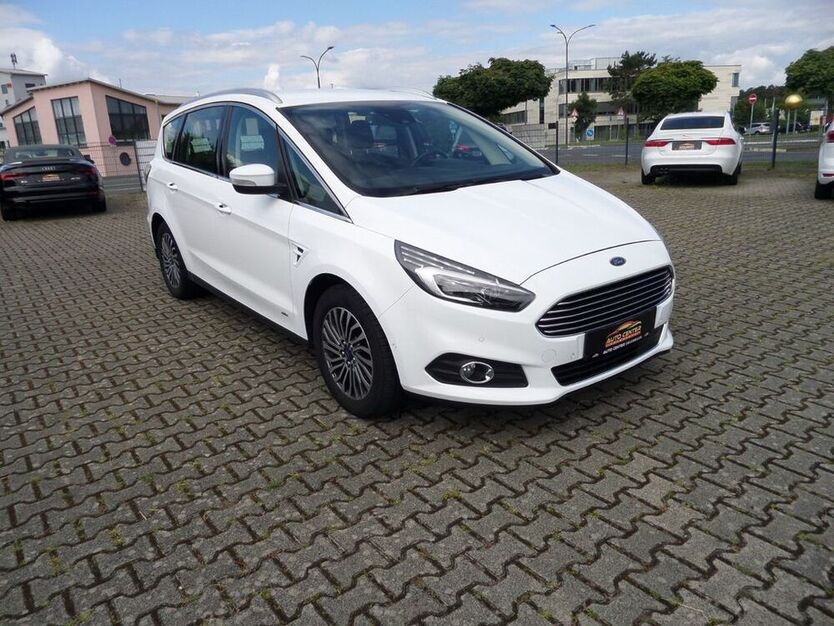 S-Max