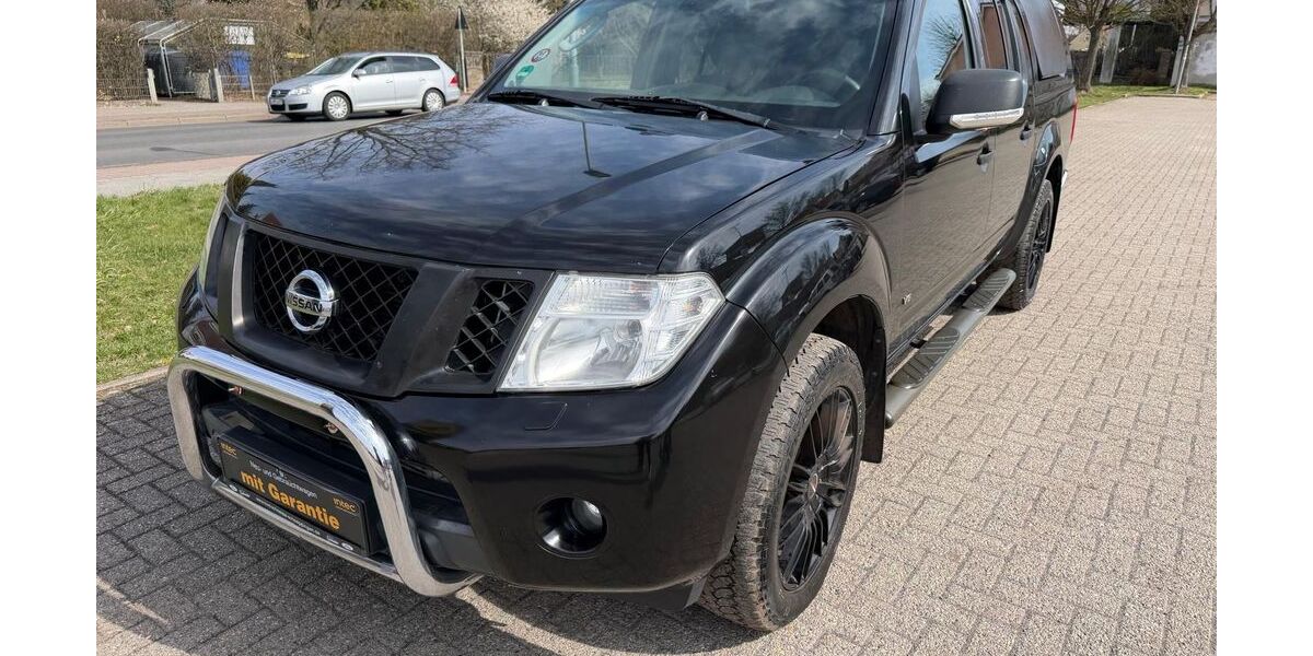 Nissan Navara 270.000 km 10.800 &euro; Berlin 13158