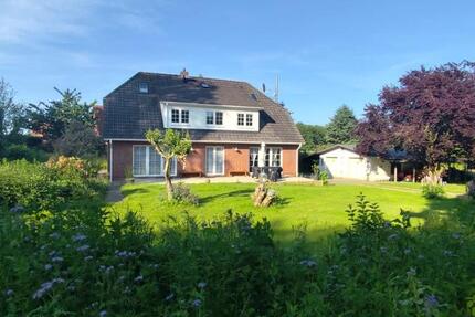 Mehrfamilienhaus mit 3 Whg am Jasmunder Bodden auf Rügen 10 zimmer