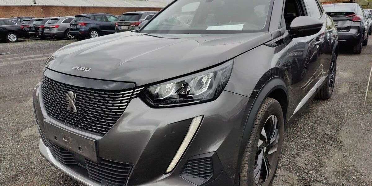 Peugeot 2008 41.255 km 15.990 &euro; Willebadessen 34439