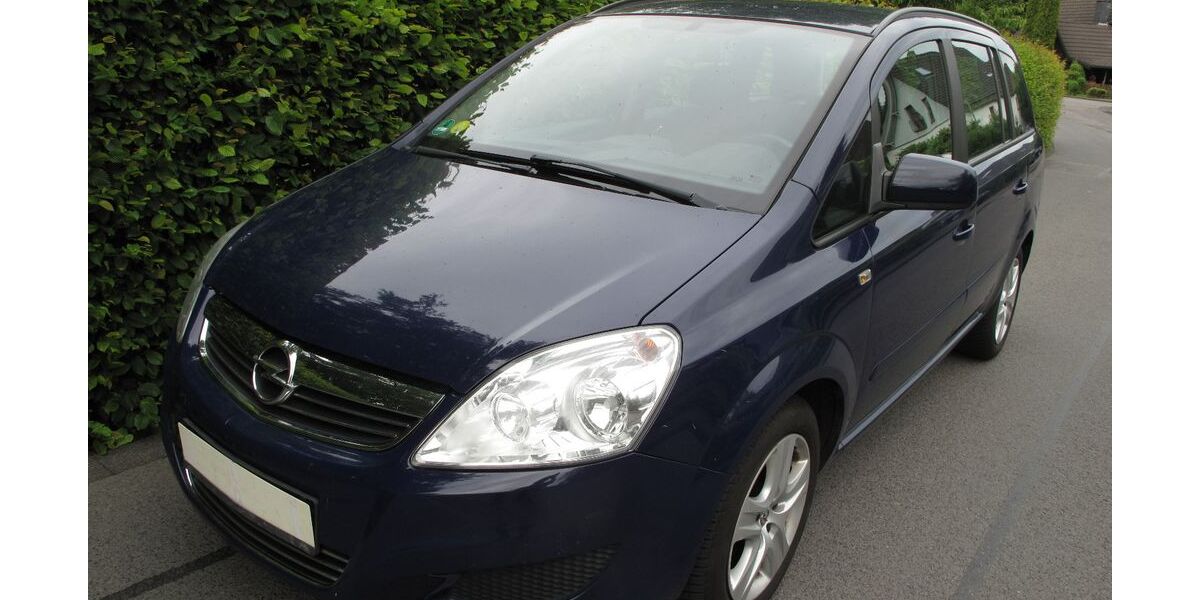 Opel Zafira 193.000 km 1.111 &euro; Bergneustadt-Wiedenest 51702