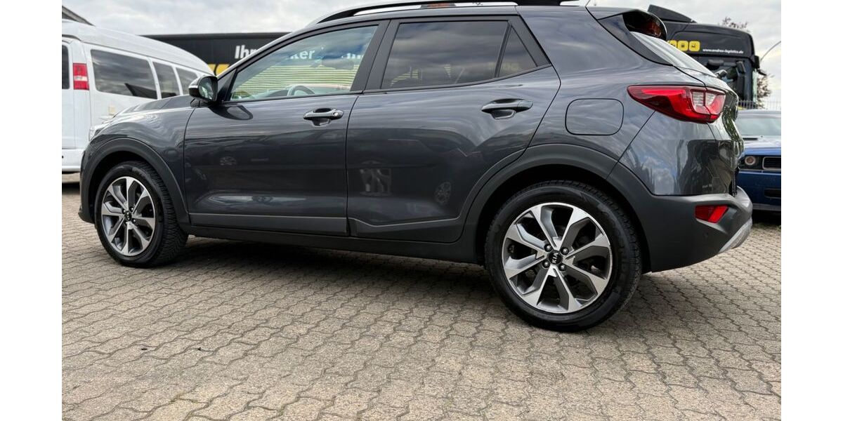 Kia Stonic 145.698 km 8.699 &euro; Hanau 63452