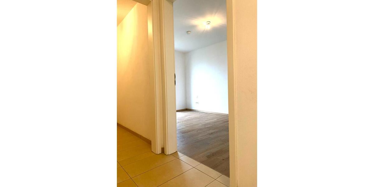 Etagenwohnung Maxhütte-Haidhof Haidhof - 2 Zimmer, 67 m&sup2;, 239.000&euro; | Angebot:26450955