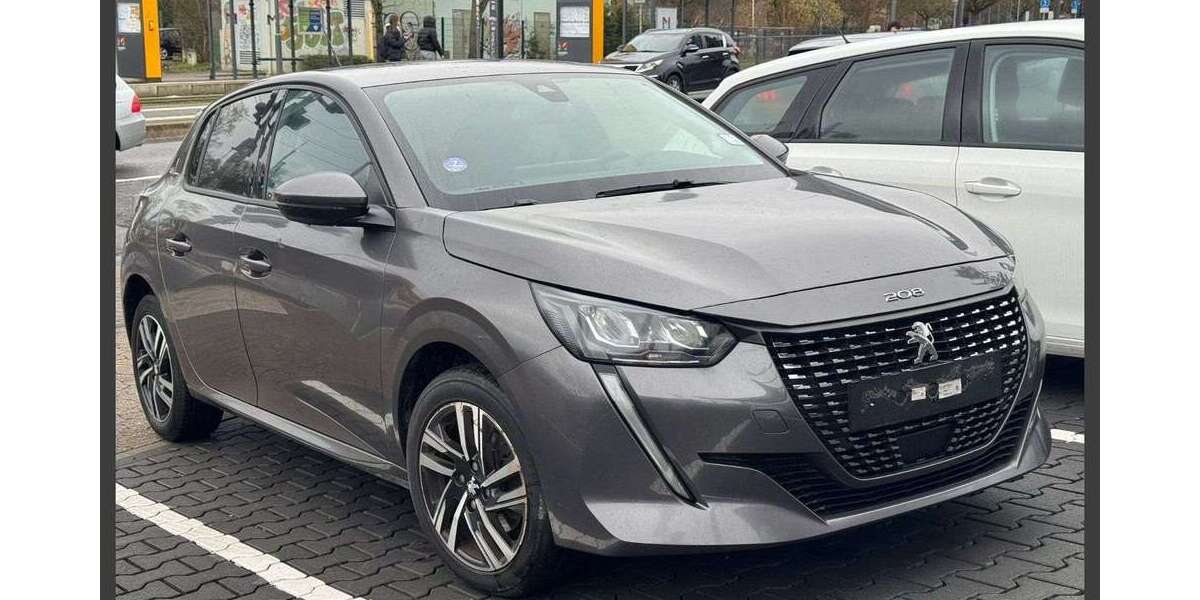 Peugeot 208 95.724 km 12.590 &euro; Mainz 55128