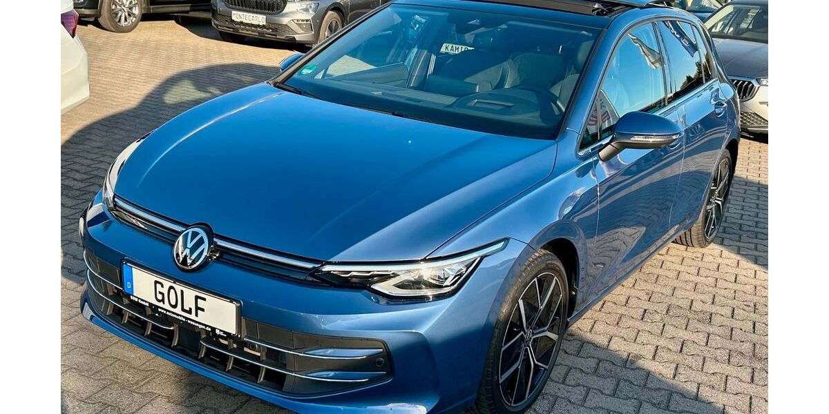 VW Golf 7.690 km 30.995 &euro; Wasungen 98634