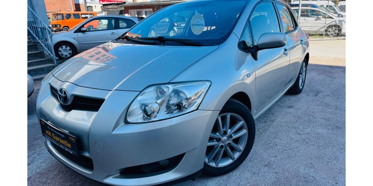 Toyota Auris 188.000 km 3.400 &euro; Hamburg 20537