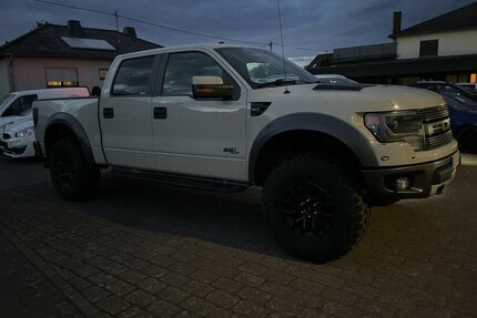 Ford F 150 Raptor SVT 6.2 Supercrew-Cab UNFALLFREI