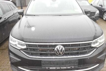 VW Tiguan 126.700 km 20.990 &euro; Kellinghusen 25548