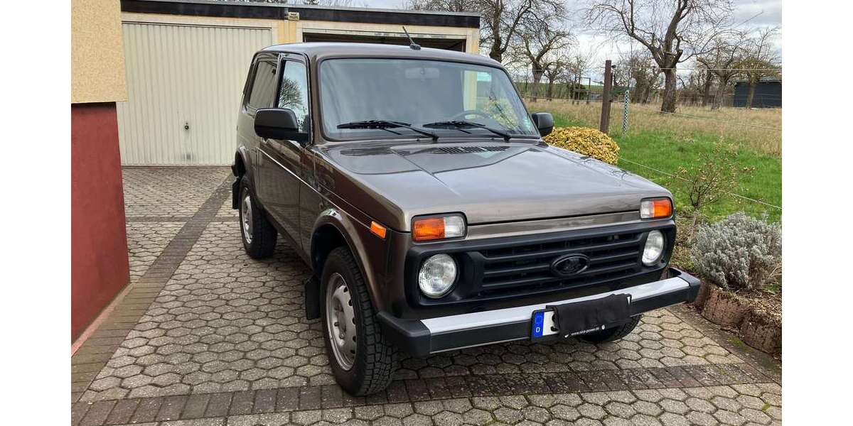 Lada Niva 38.000 km 11.500 &euro; Mechernich, Stadt 53894