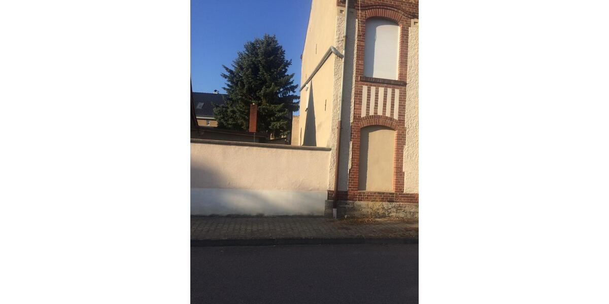 Einfamilienhaus Farnstädt - 11 Zimmer, 367 m&sup2;, 69.500&euro; | Angebot:15844675