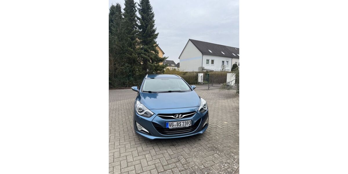 Hyundai i40 300.000 km 3.500 &euro; Torgelow 17358