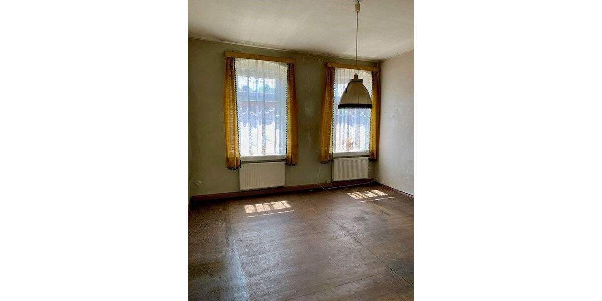 Reihenendhaus Reichenbach - 1 Zimmer, 208 m&sup2;, 85.000&euro; | Angebot:23209480