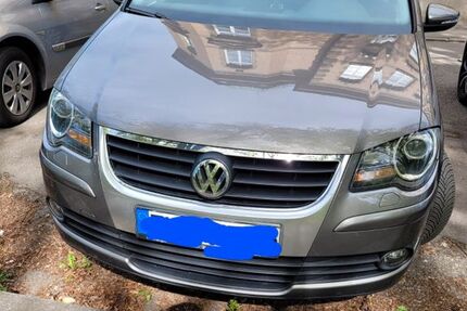 VW Touran 255.000 km 4.999 &euro; Tuttlingen 78532