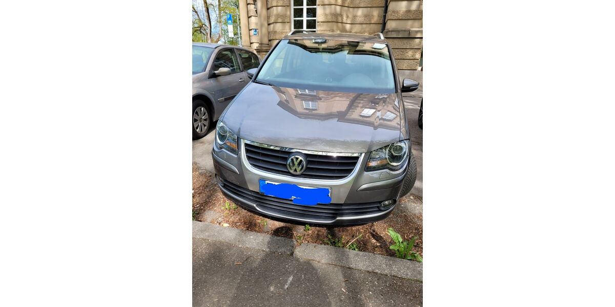 VW Touran 255.000 km 4.999 &euro; Tuttlingen 78532