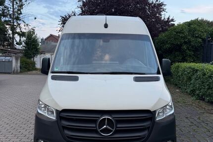 Mercedes-Benz Sprinter 169.000 km 29.900 &euro; Löhne 32584