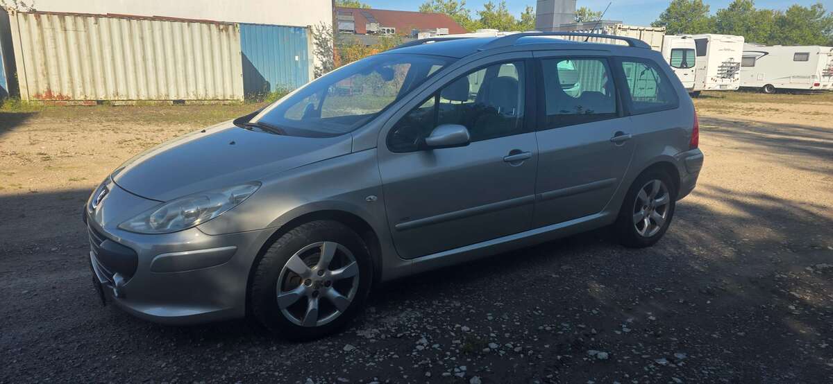 Peugeot 307 105.611 km 3.500 € Rostock 18059