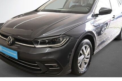 VW Polo 16.000 km 22.990 € Karlsruhe 76131